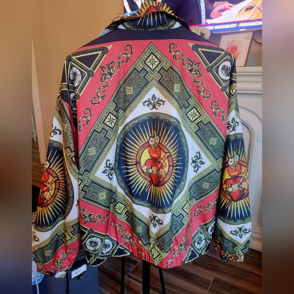 Forever 21 Black Orange Baroque Graphic Windbreaker - Small - Picture 5 of 8